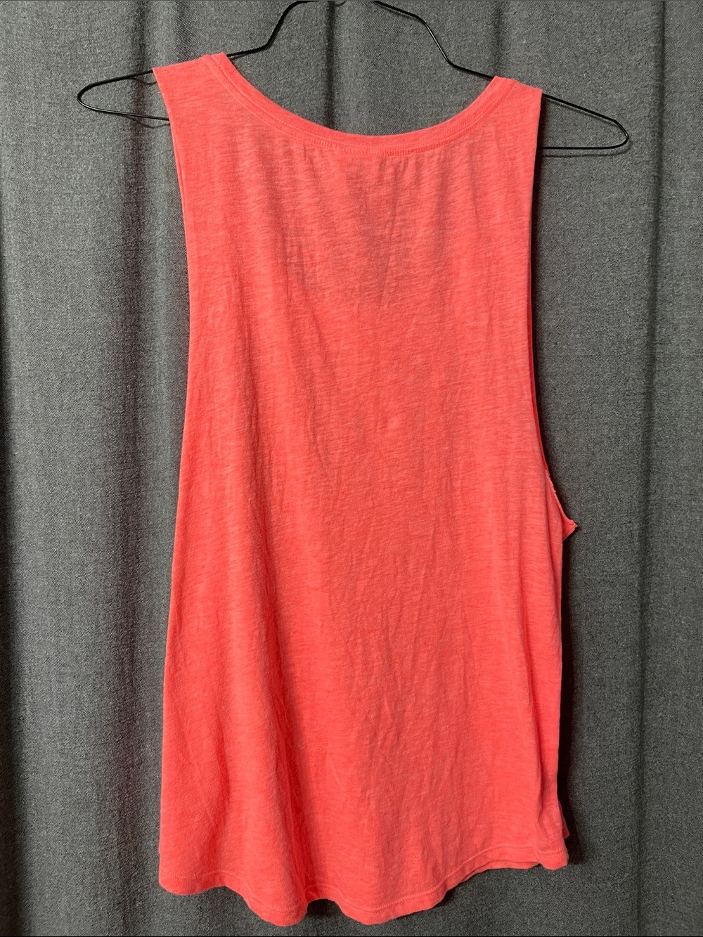 PINK Victoria's Secret Women’s Coral Logo Tank Top with Two Additional Tanks - Picture 3 of 10